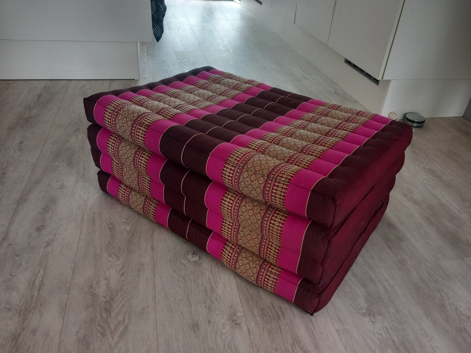 Thaise kussen matras, Ophalen, 125 cm of meer, Zo goed als nieuw, 75 tot 100 cm