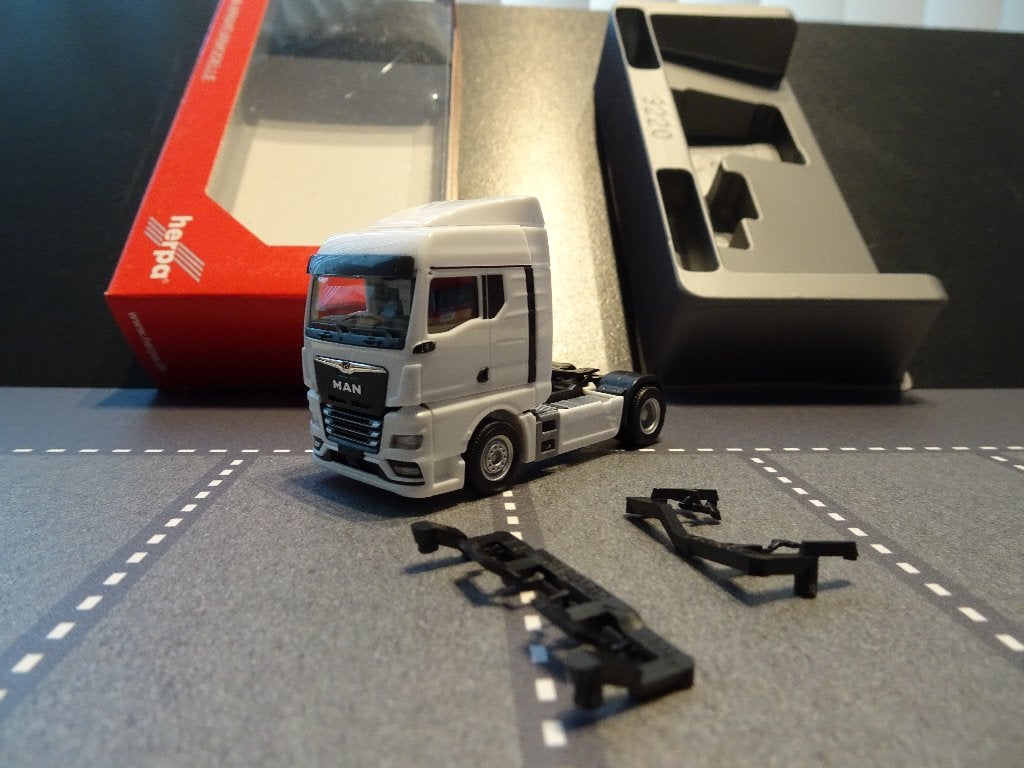 773 herpa 311960 man tgx gm 2-as trekker wit 1:87 truck, Ophalen of Verzenden, Nieuw, Bus of Vrachtwagen, Herpa