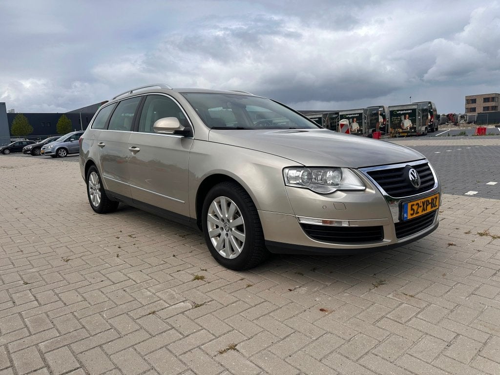 Volkswagen Passat 2.0 FSI 110KW 4M Variant 2007 Beige, Beige, 4 cilinders, 1984 cc, Beige