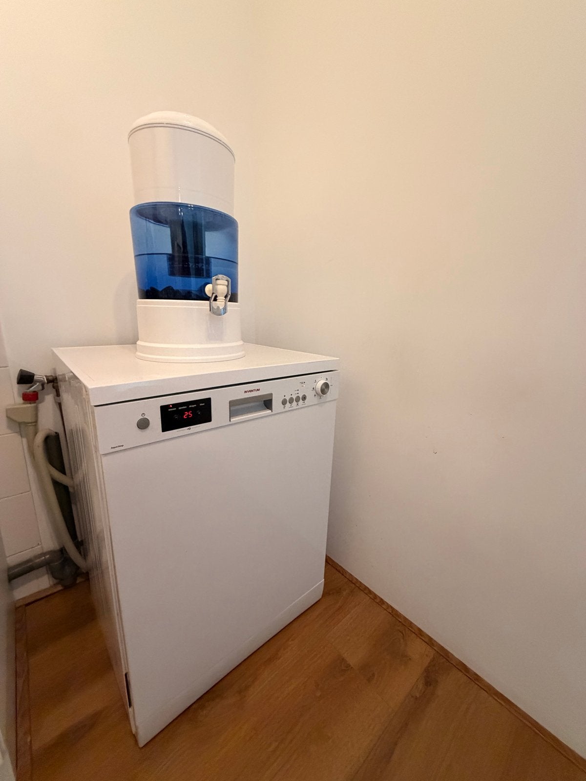 Inventum vaatwasser met besteklade en inklapbare rekken, Ophalen, Gebruikt, Vrijstaand, 60 cm of meer