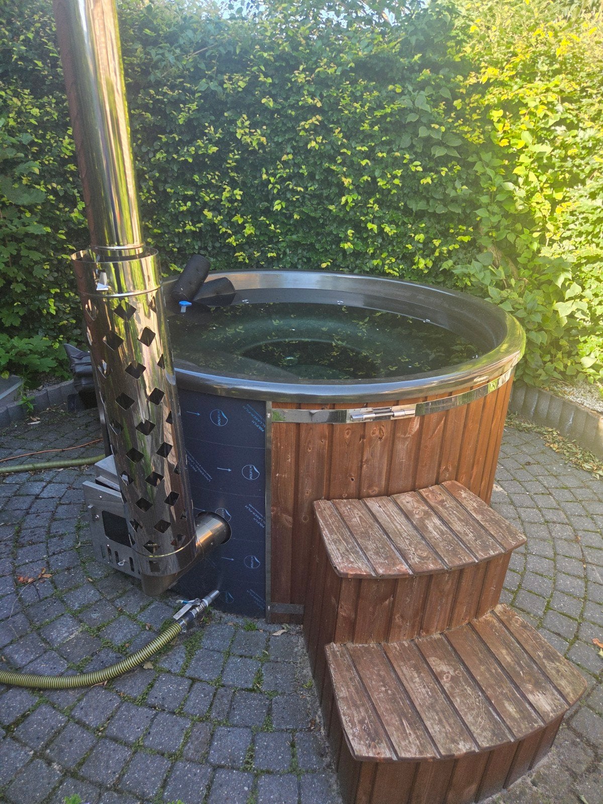 Fast Fair Hottub - Wellness Sauna met Houtkachel, Ophalen, Zo goed als nieuw, Trap, Vast