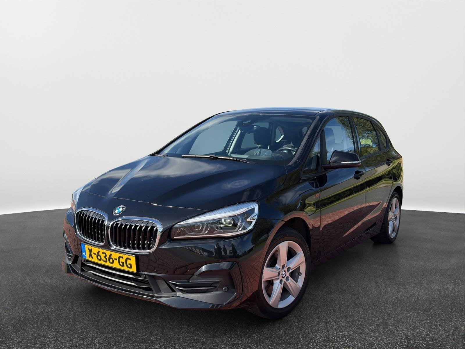 BMW 2-serie Active Tourer 225xe iPerformance High Executive, Auto's, Automaat, 8 kWh, Gebruikt, Euro 6