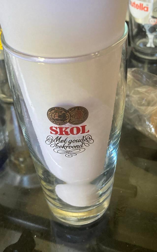 Vintage Skol bierglas - Met Goud Bekroond, Ophalen of Verzenden, Zo goed als nieuw, Bierglas