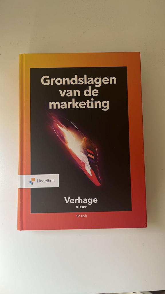 Grondslagen van de Marketing - 10e druk - Verhage Visser, Boeken, Ophalen of Verzenden, Zo goed als nieuw, Economie en Marketing