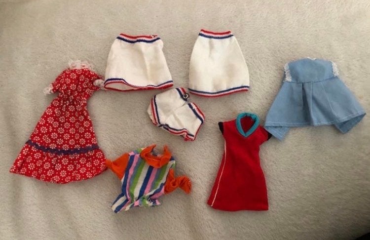 Vintage Barbie kleding set - met origineel label, Ophalen, Gebruikt, Barbie