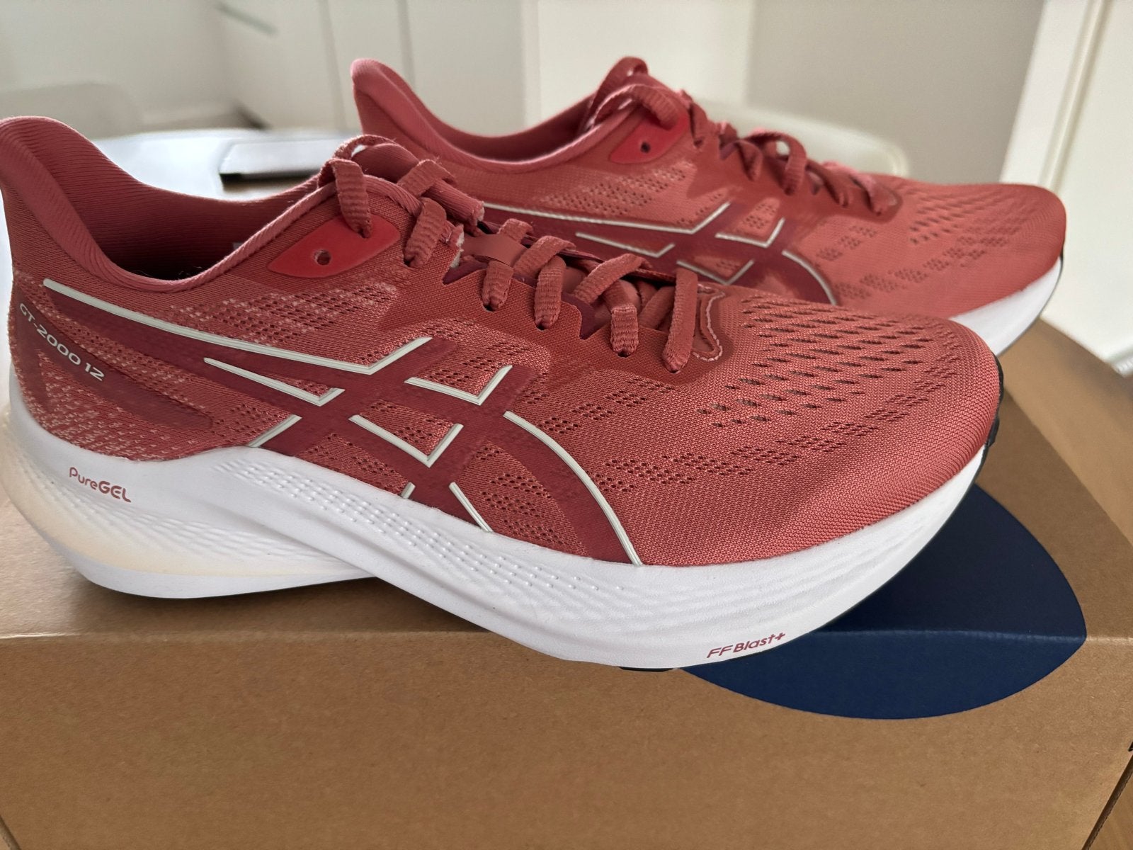 Asics GT-2000 12 Hardloopschoenen Dames, Maat 38, Nieuwstaat, Hardloopschoenen, Ophalen of Verzenden, Zo goed als nieuw, Hardlopen