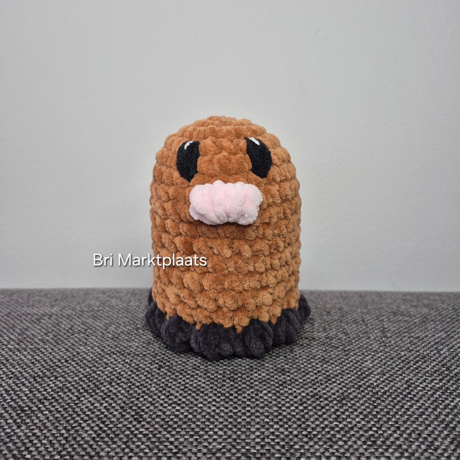 Gehaakte diglett pokemon, fan art verzamelen, pokopia, Ophalen of Verzenden, Nieuw, Haken