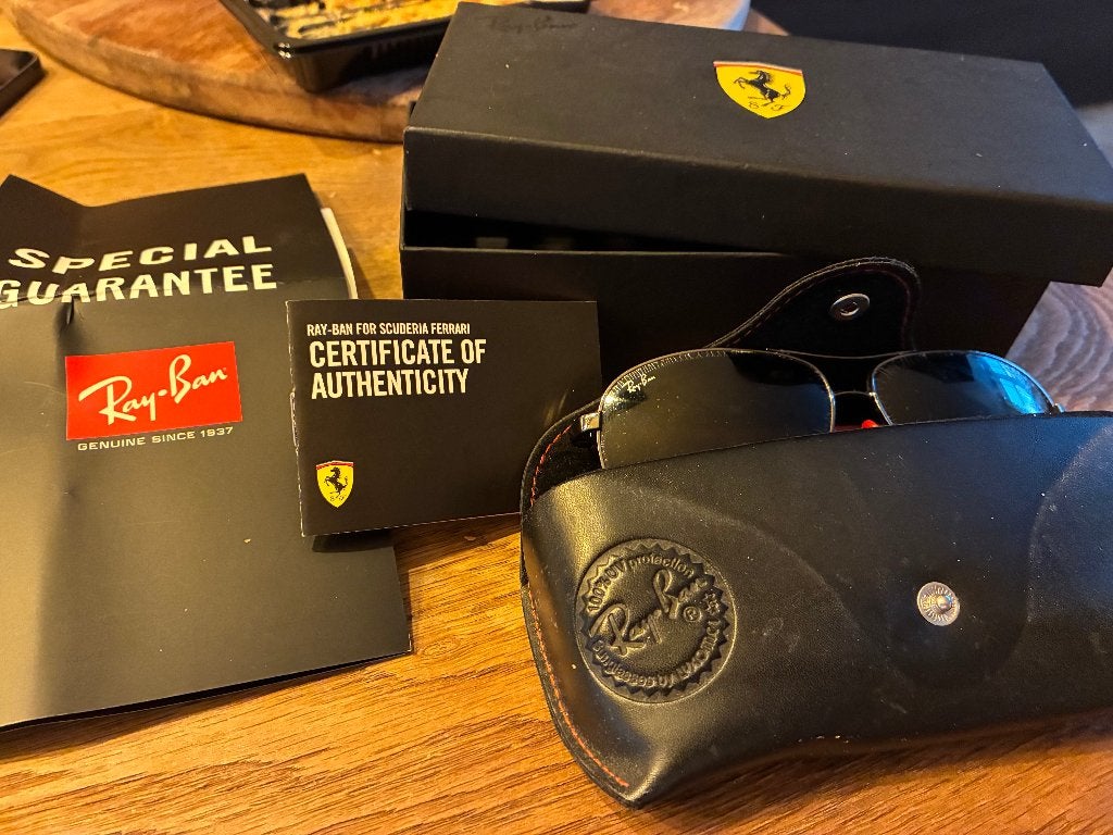 Ray-Ban For Scuderia Ferrari, Zwart, Ophalen of Verzenden, Zo goed als nieuw, Ray-Ban