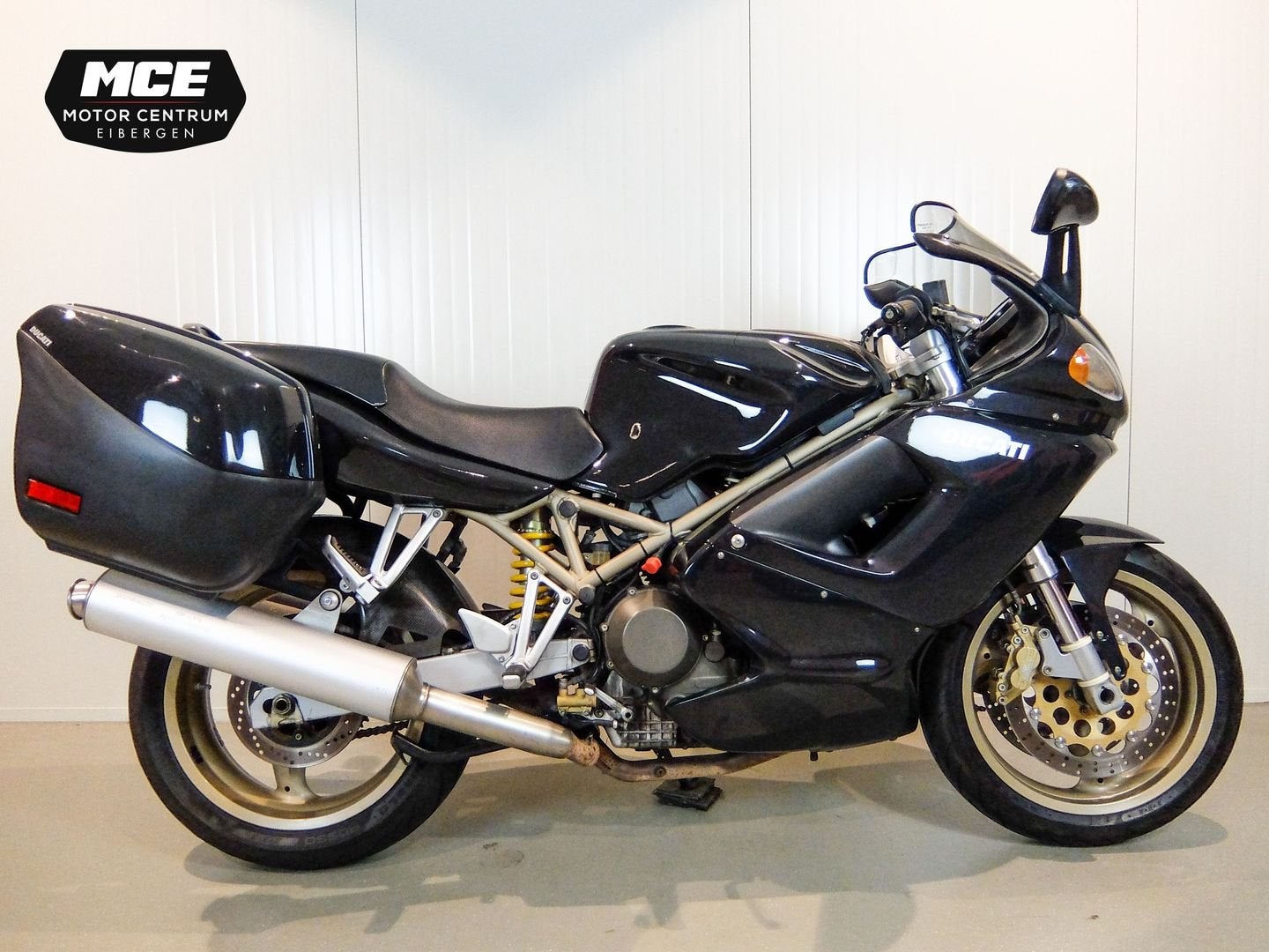 DUCATI ST 2 (bj 1999), DUCATI, 2 cilinders, 944 cc, Bedrijf