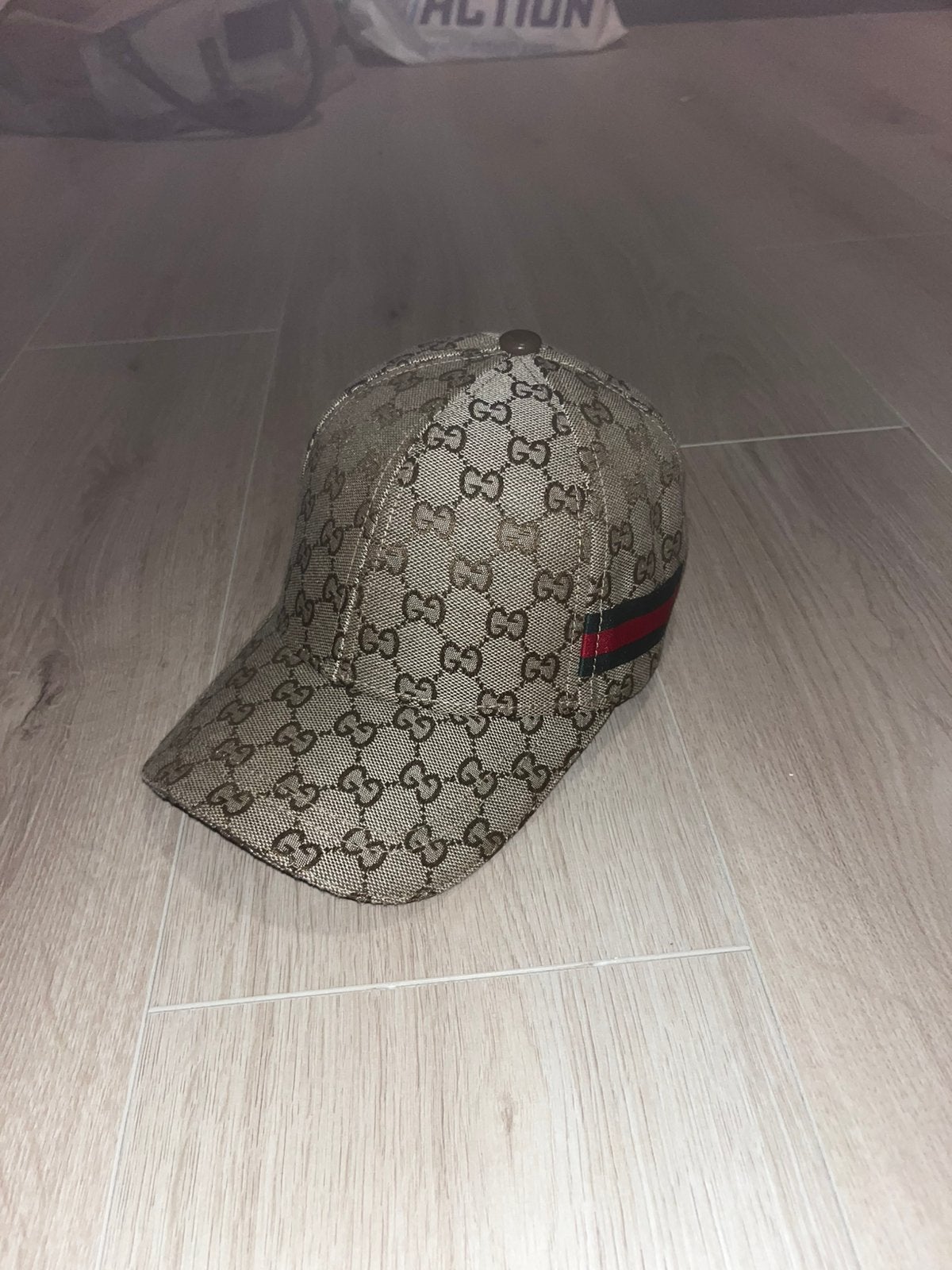 Stijlvolle pet, Ophalen of Verzenden, Zo goed als nieuw, One size fits all, Pet