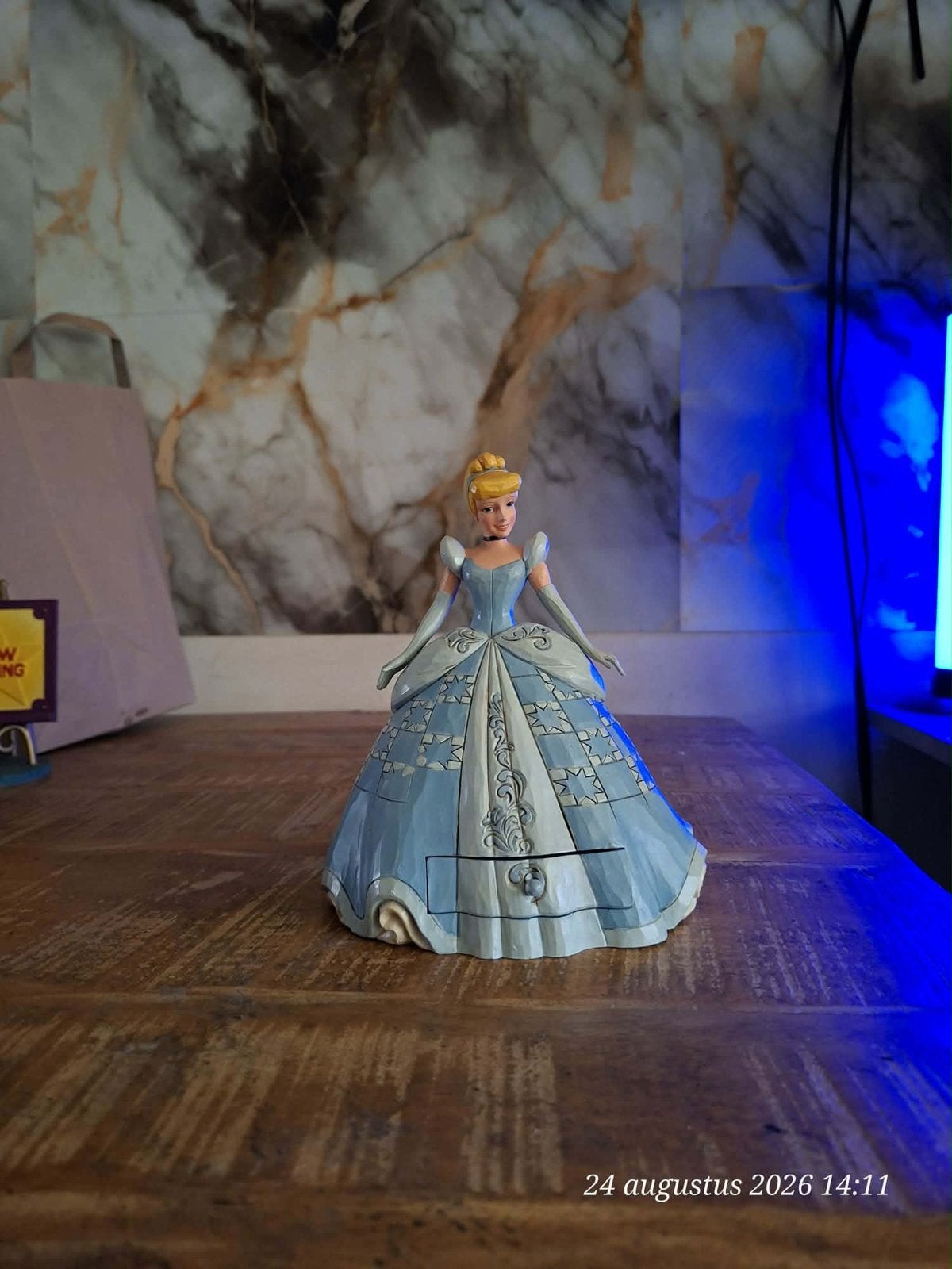 Disney Showcase Assepoester Schatkist Beeldje A29506, Ophalen of Verzenden, Zo goed als nieuw