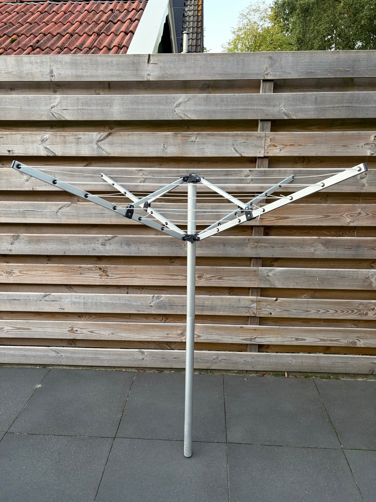 Droogmolen voor op de camping met neuswielklem, Ophalen, Zo goed als nieuw