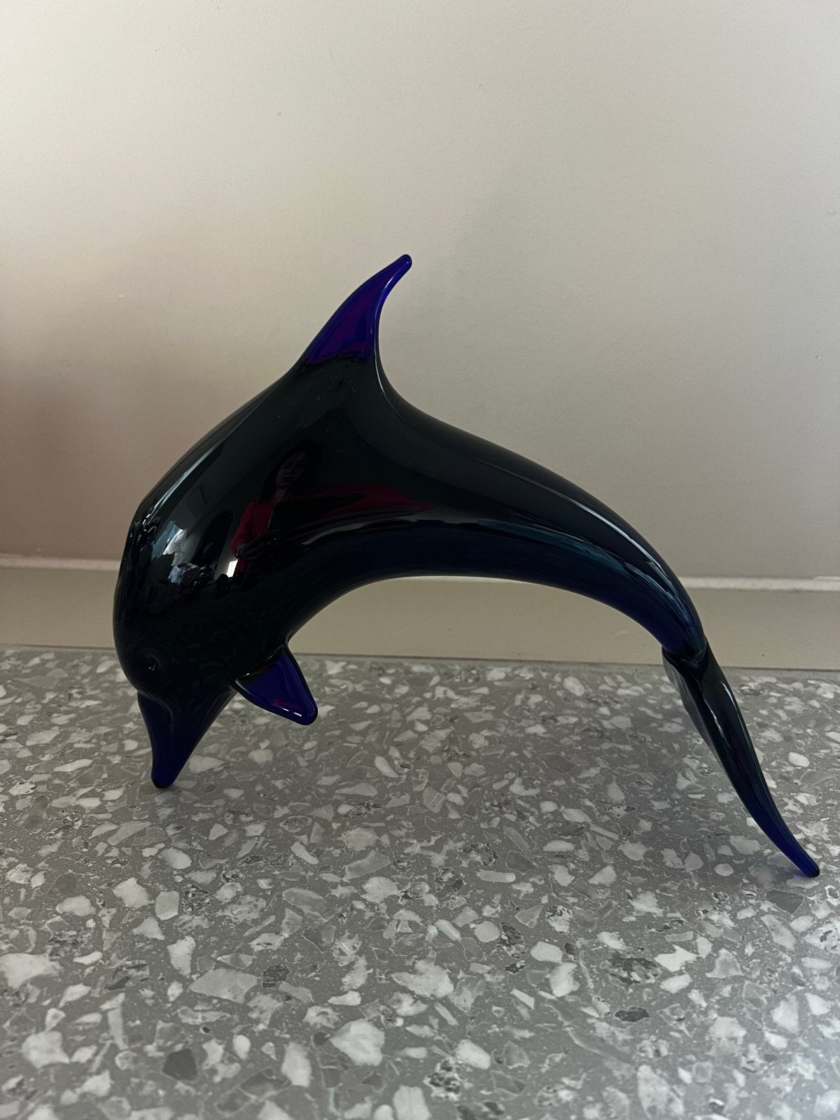 Mondgeblazen kunstglas dolfijn, kobaltblauw, zwaar glas, Ophalen of Verzenden, Zo goed als nieuw, Dier