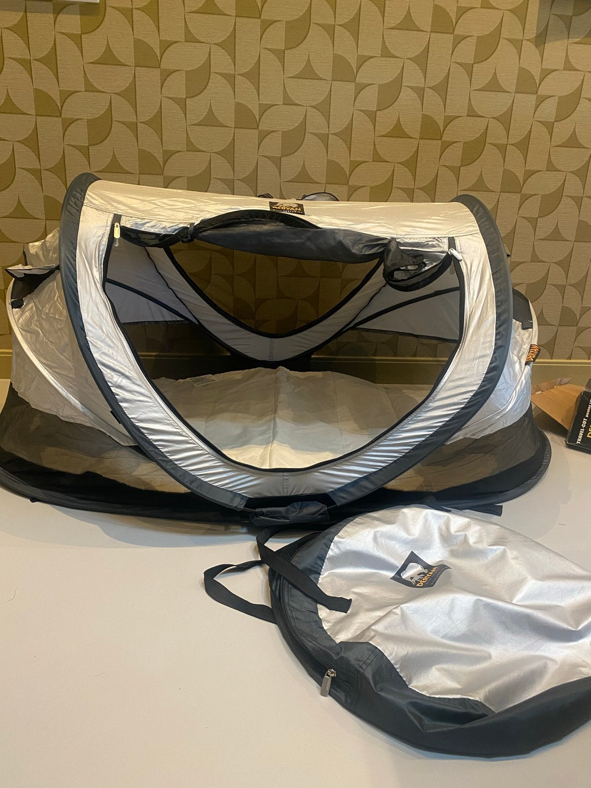 Deryan peuter luxe travel cot - Zo goed als nieuw, Ophalen, Zo goed als nieuw, Reisbedje