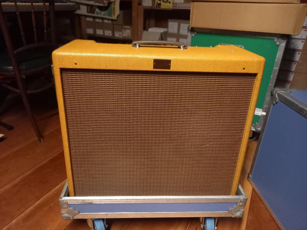 2001-2003 Fender Custom Shop Bass Breaker versterker + case, Ophalen, Zo goed als nieuw, Gitaar, Minder dan 50 watt