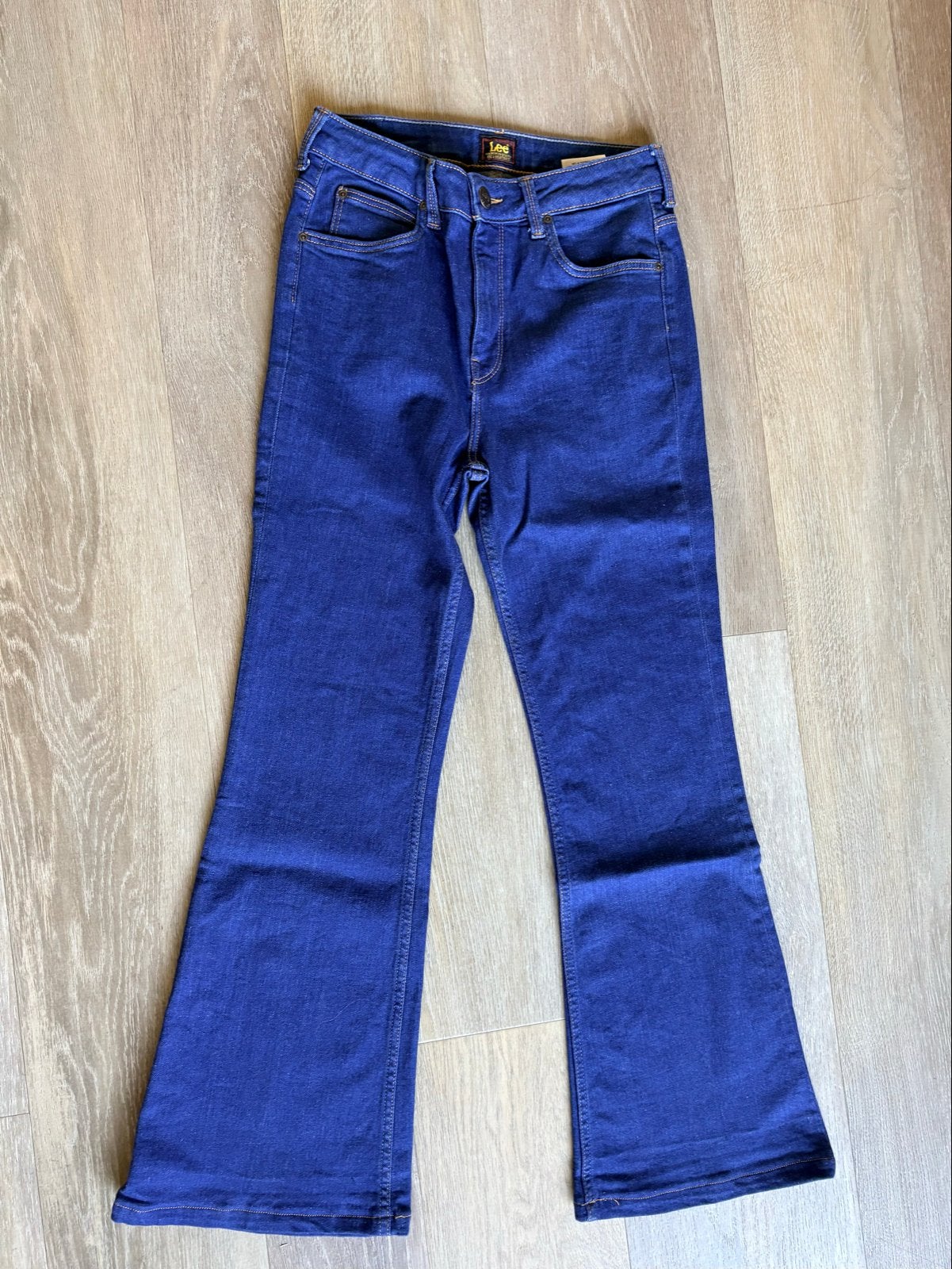 Nieuwe Lee Breeese flared jeans W29 L31, Ophalen of Verzenden, Nieuw, Blauw, W28 - W29 (confectie 36)