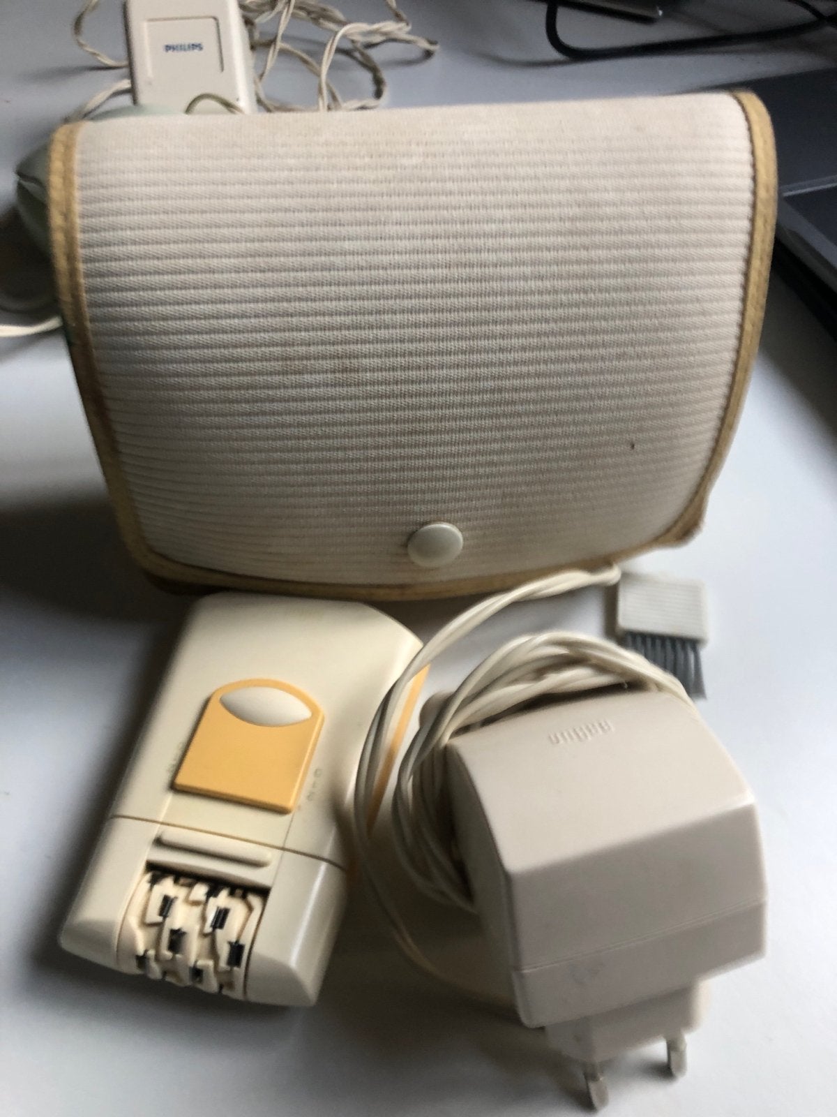 Braun haarverwijderaar met tas, Witgoed en Apparatuur, Persoonlijke-verzorgingsapparatuur, Ophalen of Verzenden, Gebruikt, Scheren en Epileren