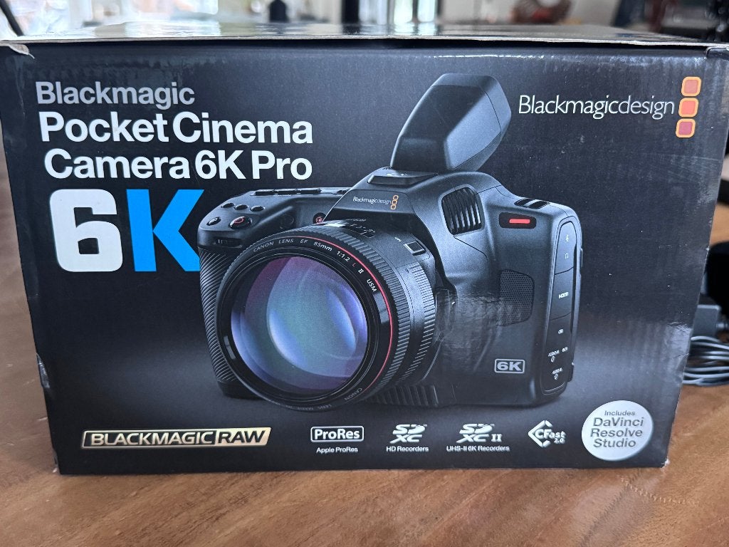 Blackmagic Cinema Camera 6K PRO, Ophalen of Verzenden, Zo goed als nieuw