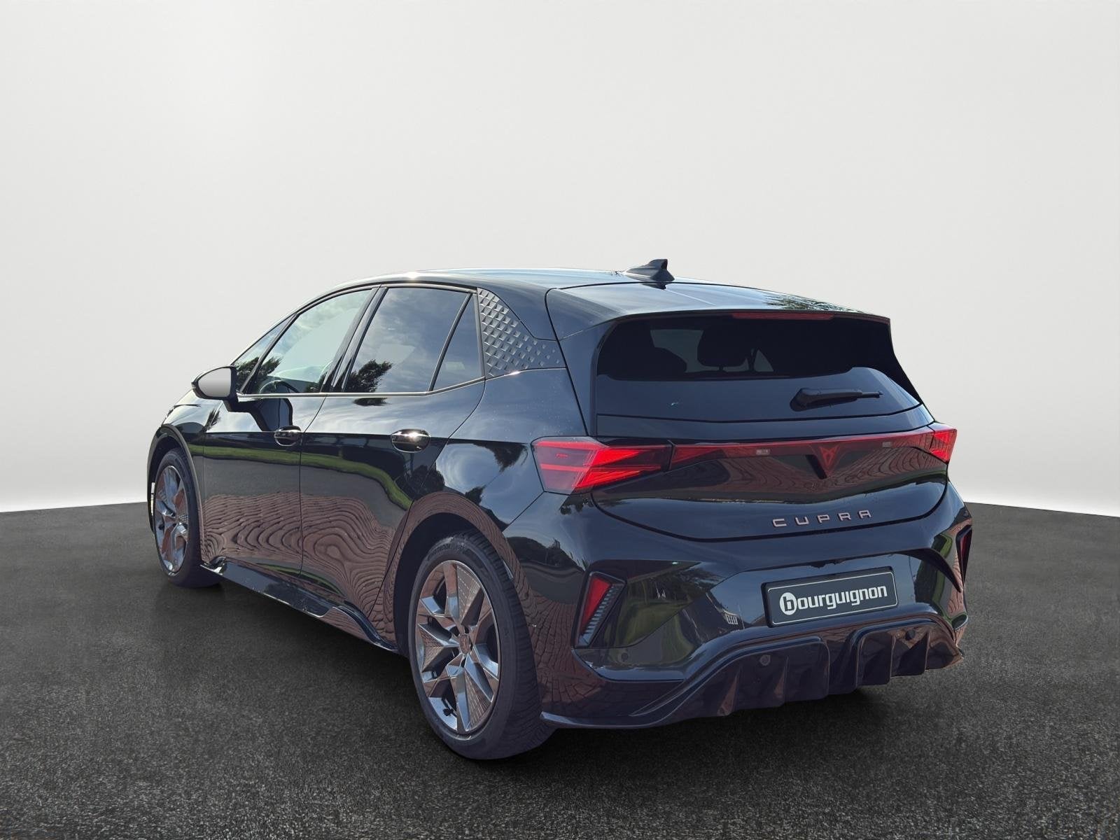 CUPRA Born Corporate Plus 84 kWh | 231PK | Steunhaak | HUD |, Auto's, Automaat, Gebruikt, Zwart, 84 kWh