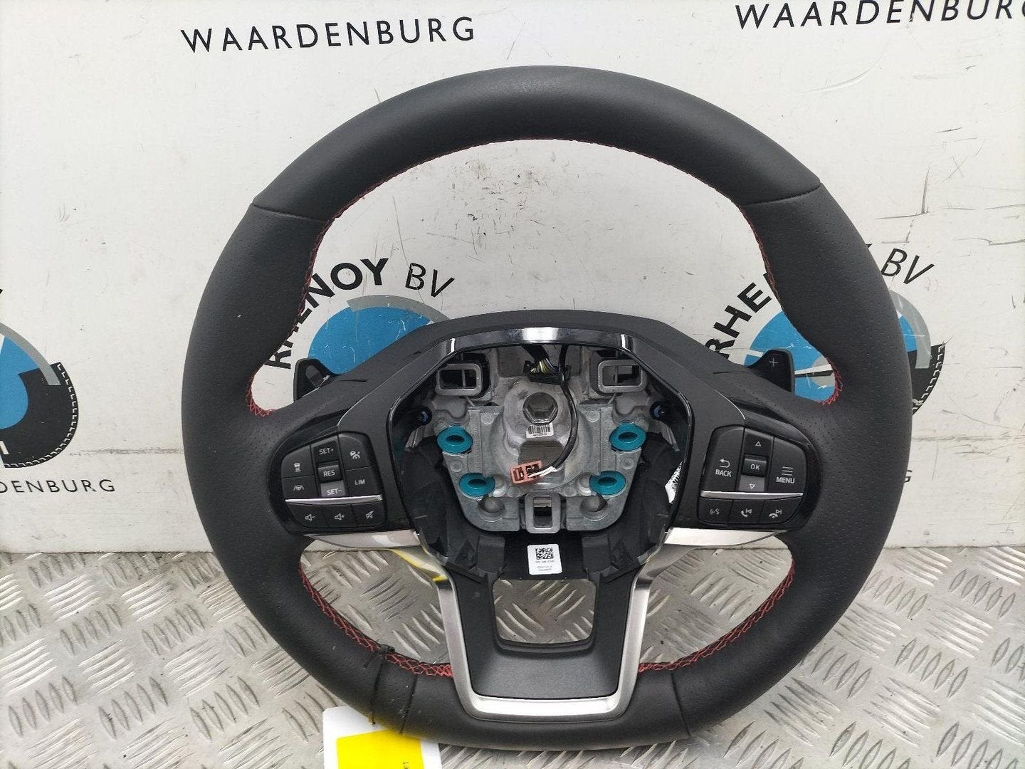FORD EXPLORER ST LINE STUURWIEL 2023, Ophalen of Verzenden, Gebruikt, Stiba lid