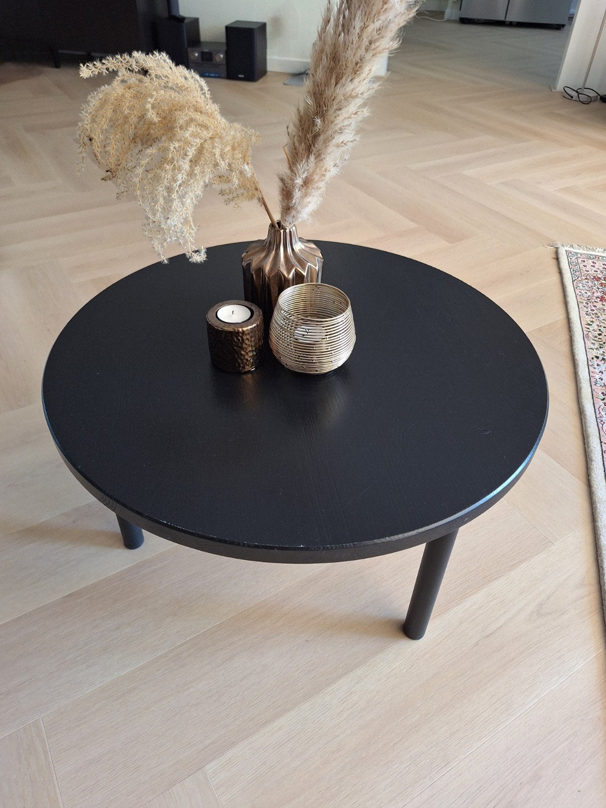 Zwarte ronde salontafel 60 x 35, Rond, Zo goed als nieuw, Modern, 5 – 50