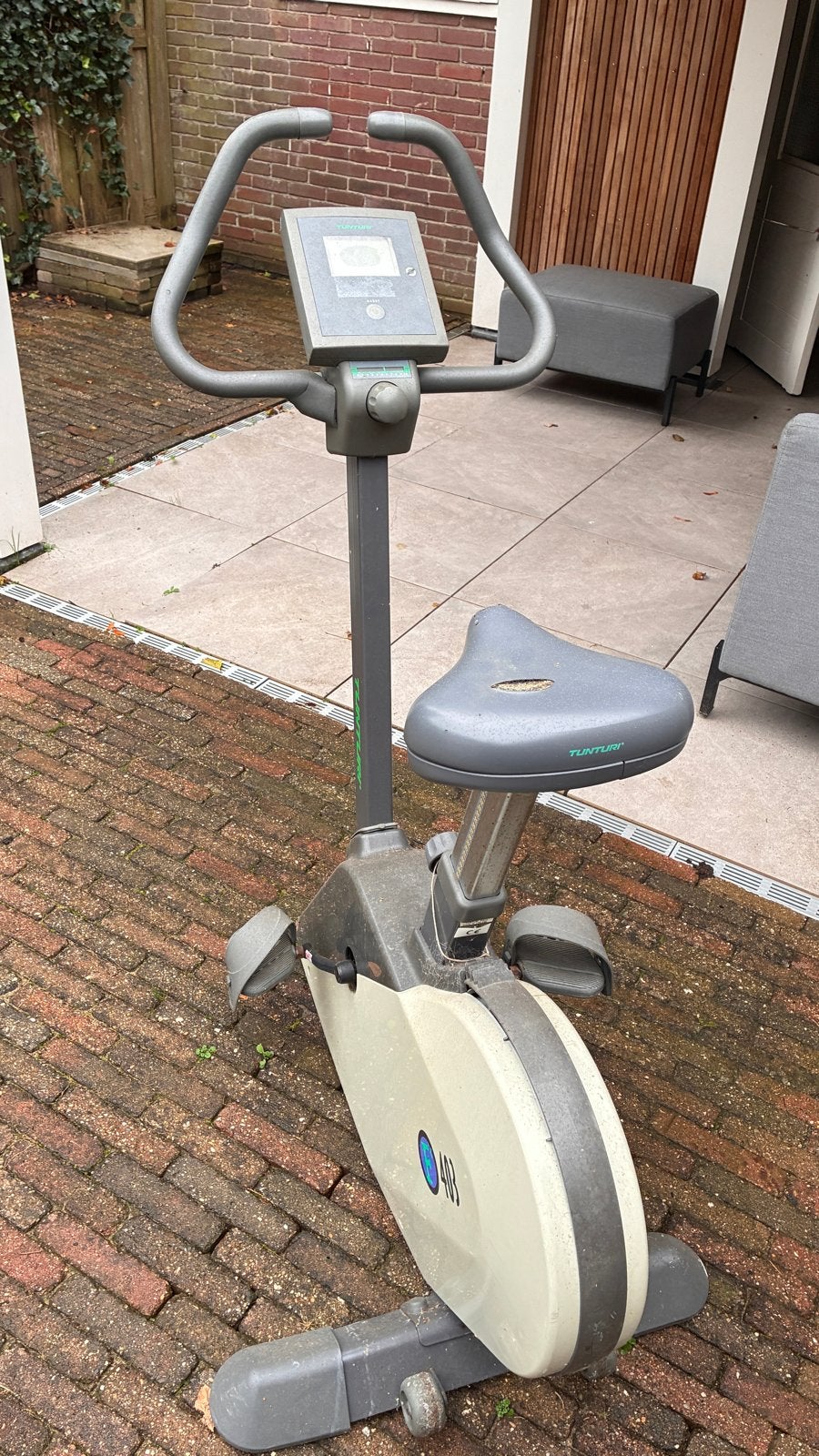 Tunturi Hometrainer - Ideaal voor thuisworkouts, Ophalen, Gebruikt, Metaal, Benen