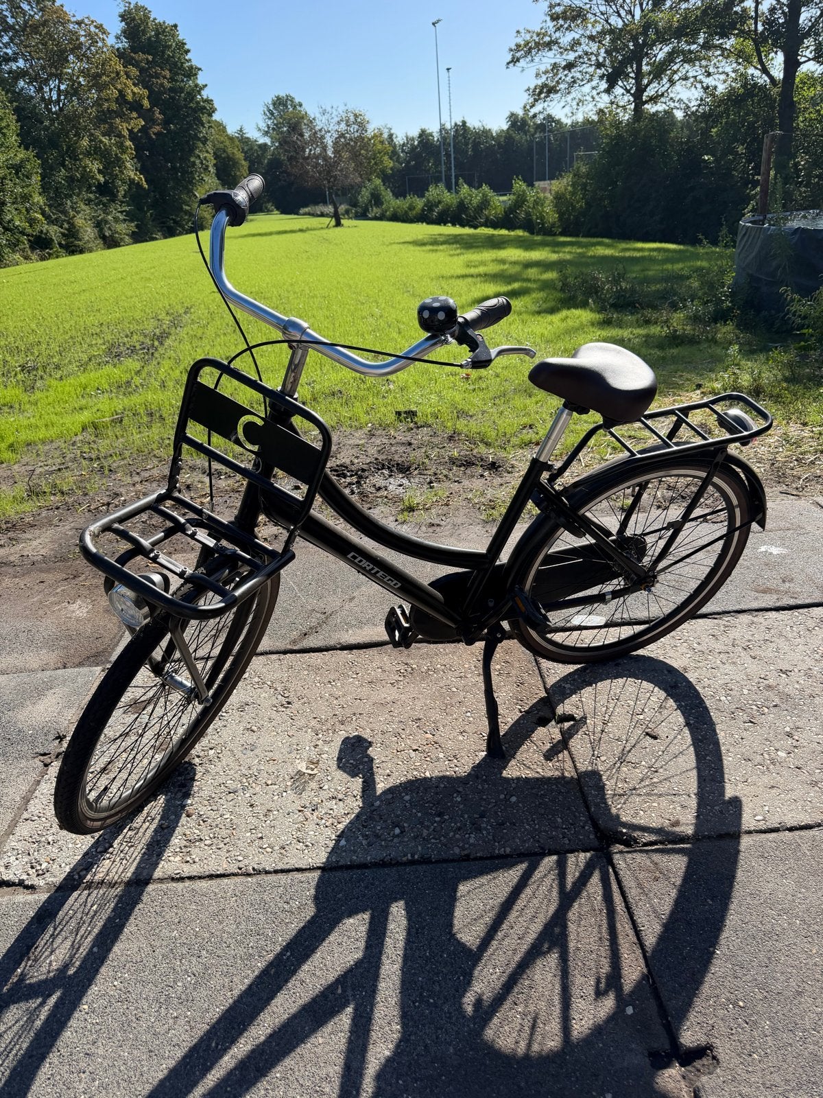 Cortego Damesfiets met voordrager - Zo goed als nieuw, Fietsen en Brommers, 26 inch of meer, Terugtraprem, Ophalen of Verzenden