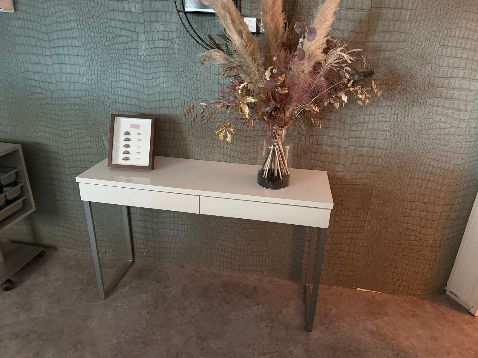 Sidetable hoogglans wit met lades in nette staat, Ophalen, Zo goed als nieuw, 75 cm of meer, 60 cm of meer