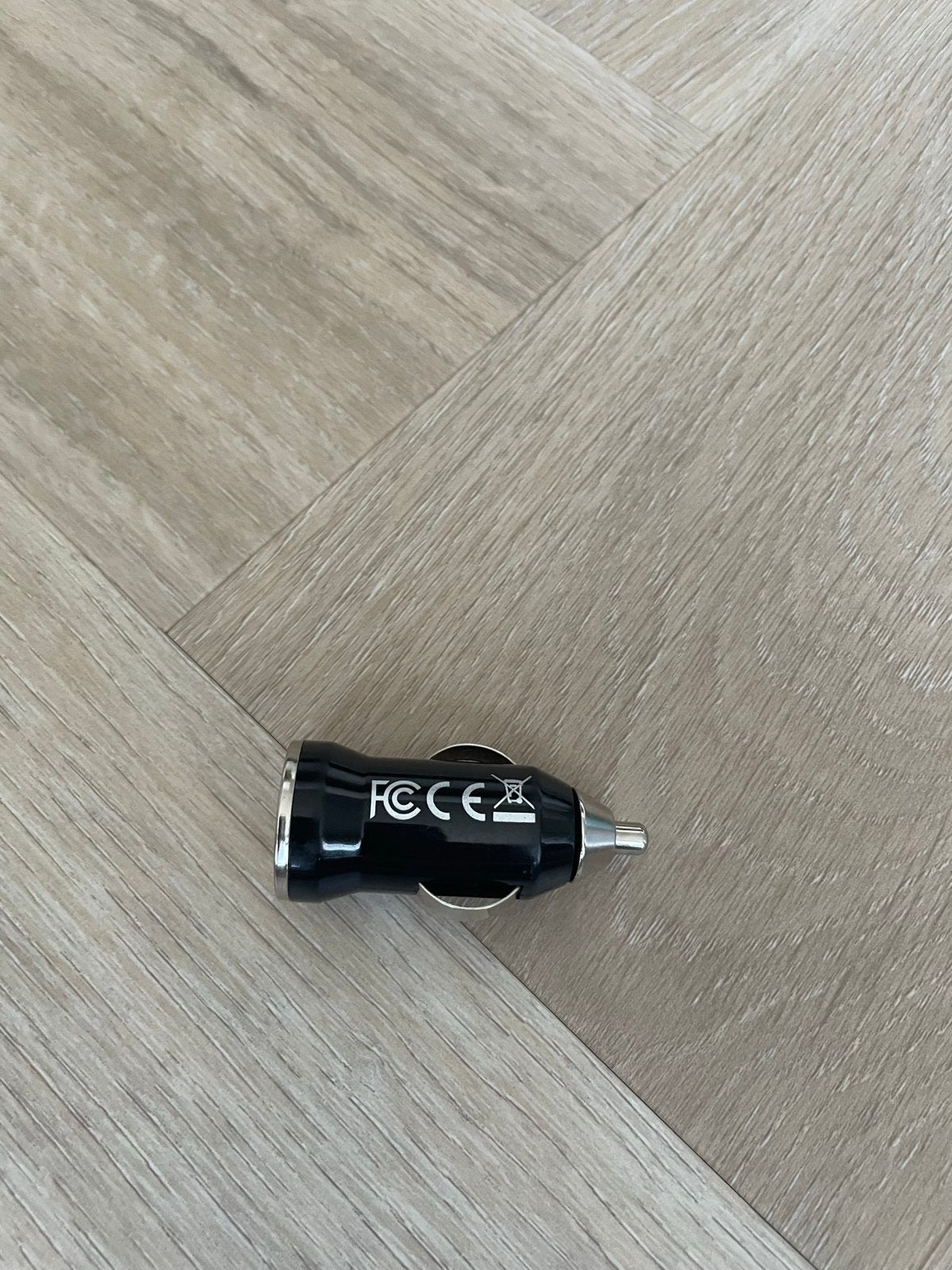 USB Autolader voor in de auto, Ophalen of Verzenden, Zo goed als nieuw