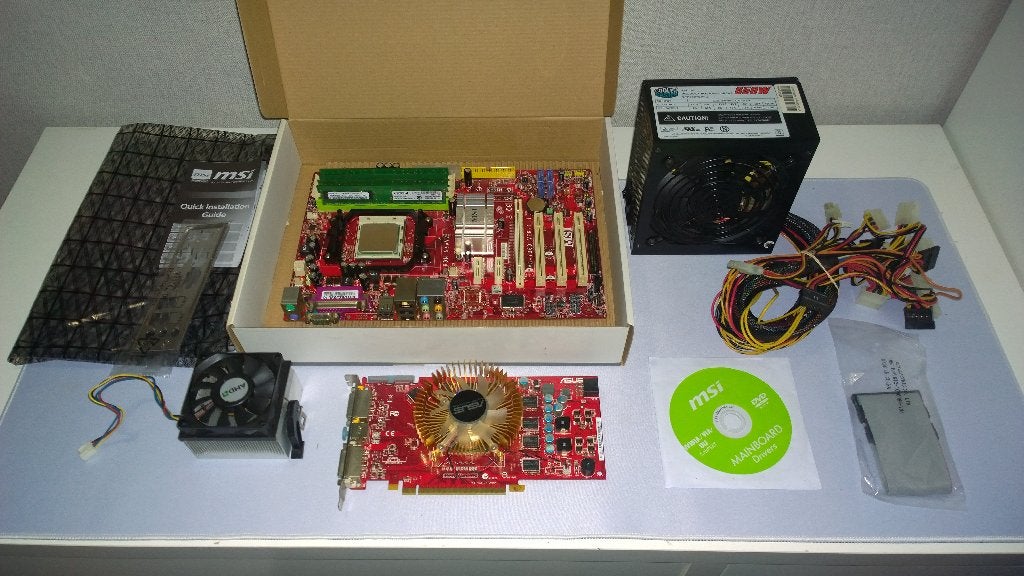 Retro PC Starterset, MSI MS-7369 NIEUW + HD3850 + CM 650W, Ophalen, Zo goed als nieuw, DDR2, Socket AM2