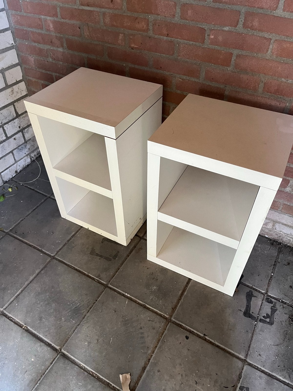 2 Zo goed als nieuwe nachtkastjes, Ophalen, Minder dan 45 cm, 55 tot 70 cm, Zo goed als nieuw