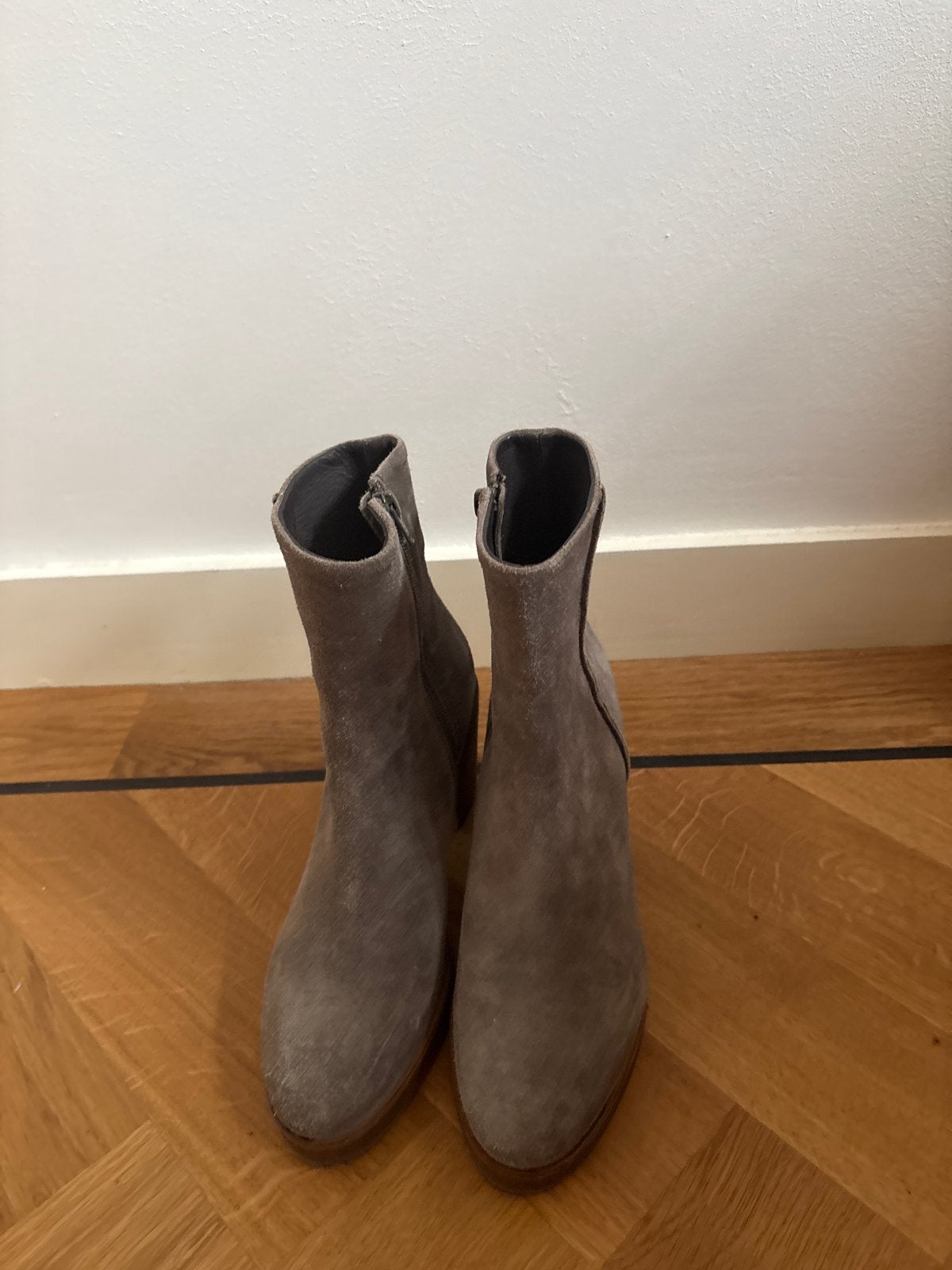 Via Vai Suède Grijs/Beige Laarsjes, Beige, Lage of Enkellaarzen, Ophalen of Verzenden, Zo goed als nieuw