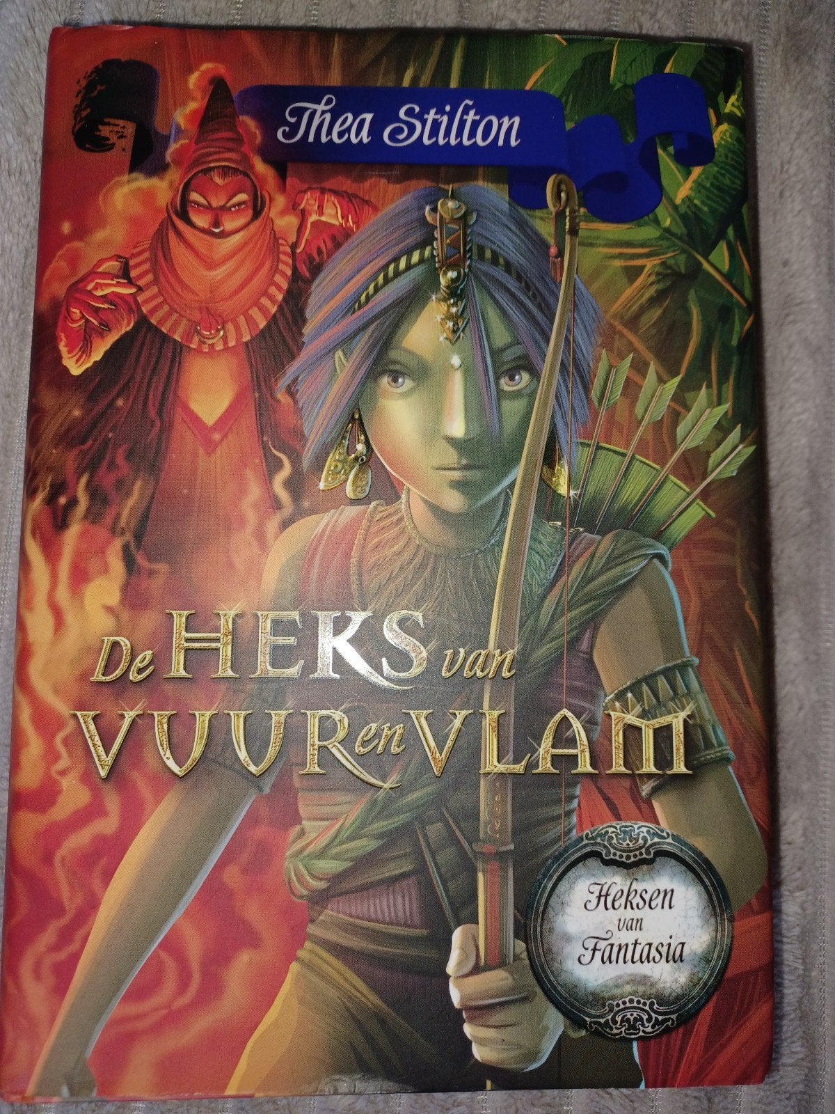 Thea Stilton - De heks van vuur en vlam, Boeken, Ophalen, Thea Stilton, Zo goed als nieuw, Fictie