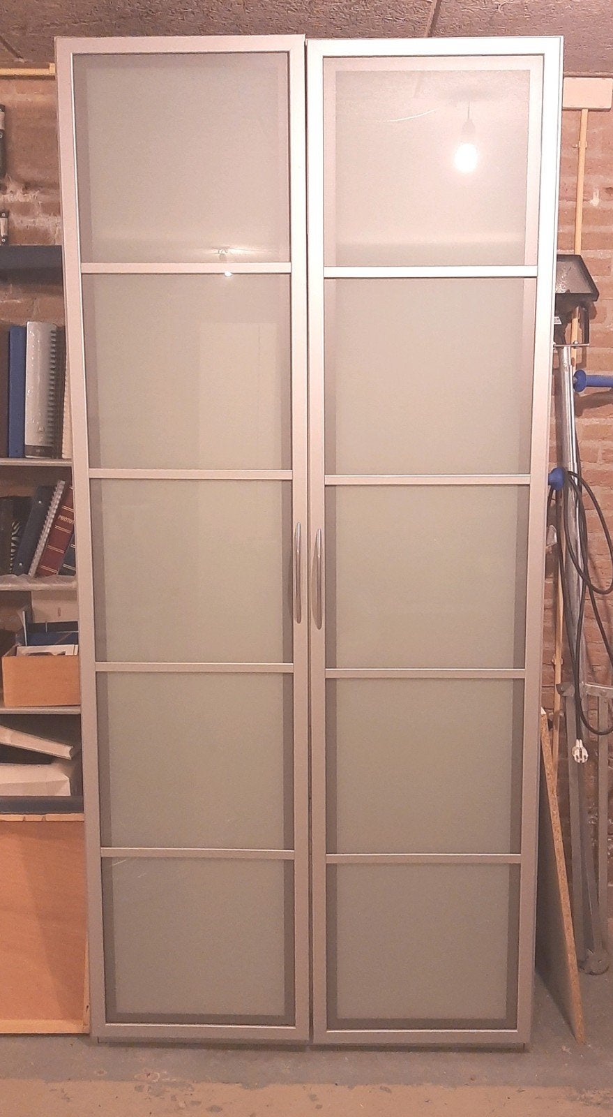 Grote kledingkast met frosted glas deuren, Huis en Inrichting, Kasten | Kledingkasten, Ophalen, 200 cm of meer, 200 cm of meer