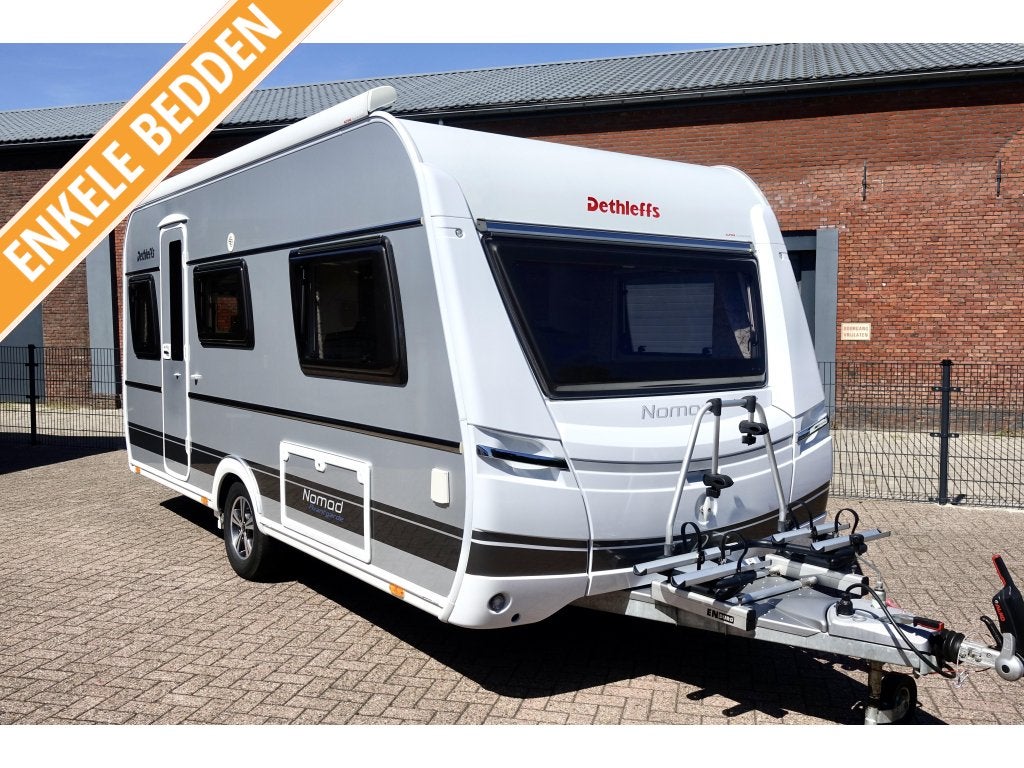 Dethleffs Nomad Avantgarde 460 EL Mover Airco Luifel ATC Vol, Treinzit, Dethleffs, 5 tot 6 meter, 1250 - 1500 kg