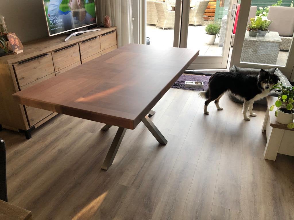 Massief houten mahonie tafel met rvs poot, Ophalen, 200 cm of meer, 50 tot 100 cm, Zo goed als nieuw