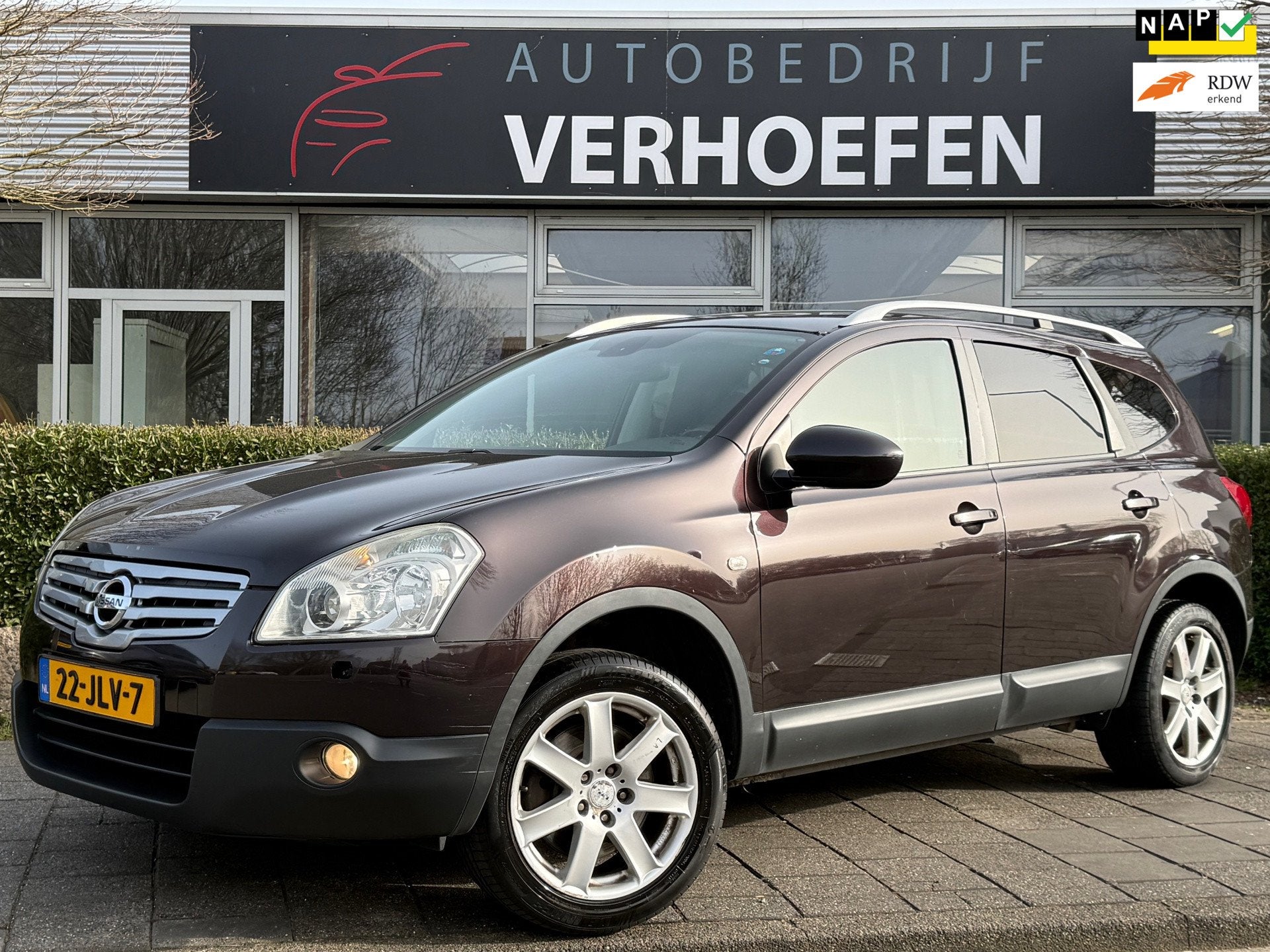 Nissan Qashqai+2