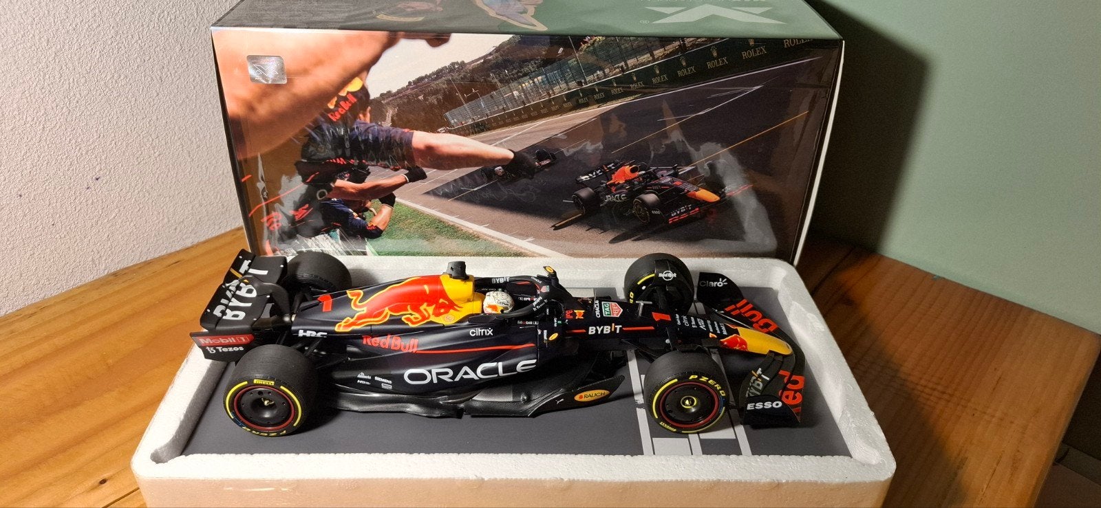 Max Verstappen schaalmodel Belgian GP 2022 RB18, Ophalen of Verzenden, Nieuw, Formule 1