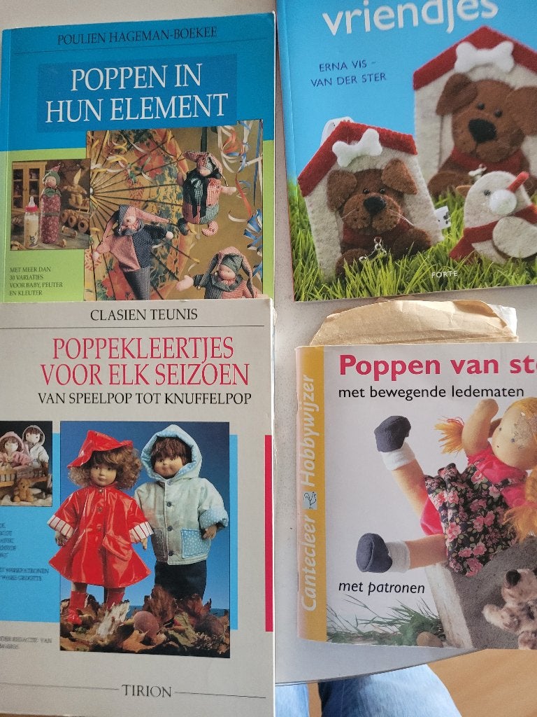 Patroonboekjes, Ophalen of Verzenden, Gelezen, Poppen maken