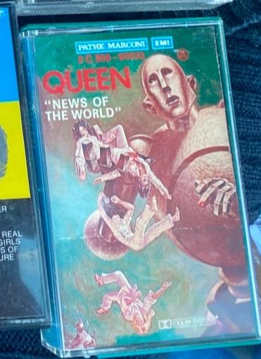 Queen cassette news of the world, Ophalen of Verzenden, Gebruikt, Pop, 1 bandje