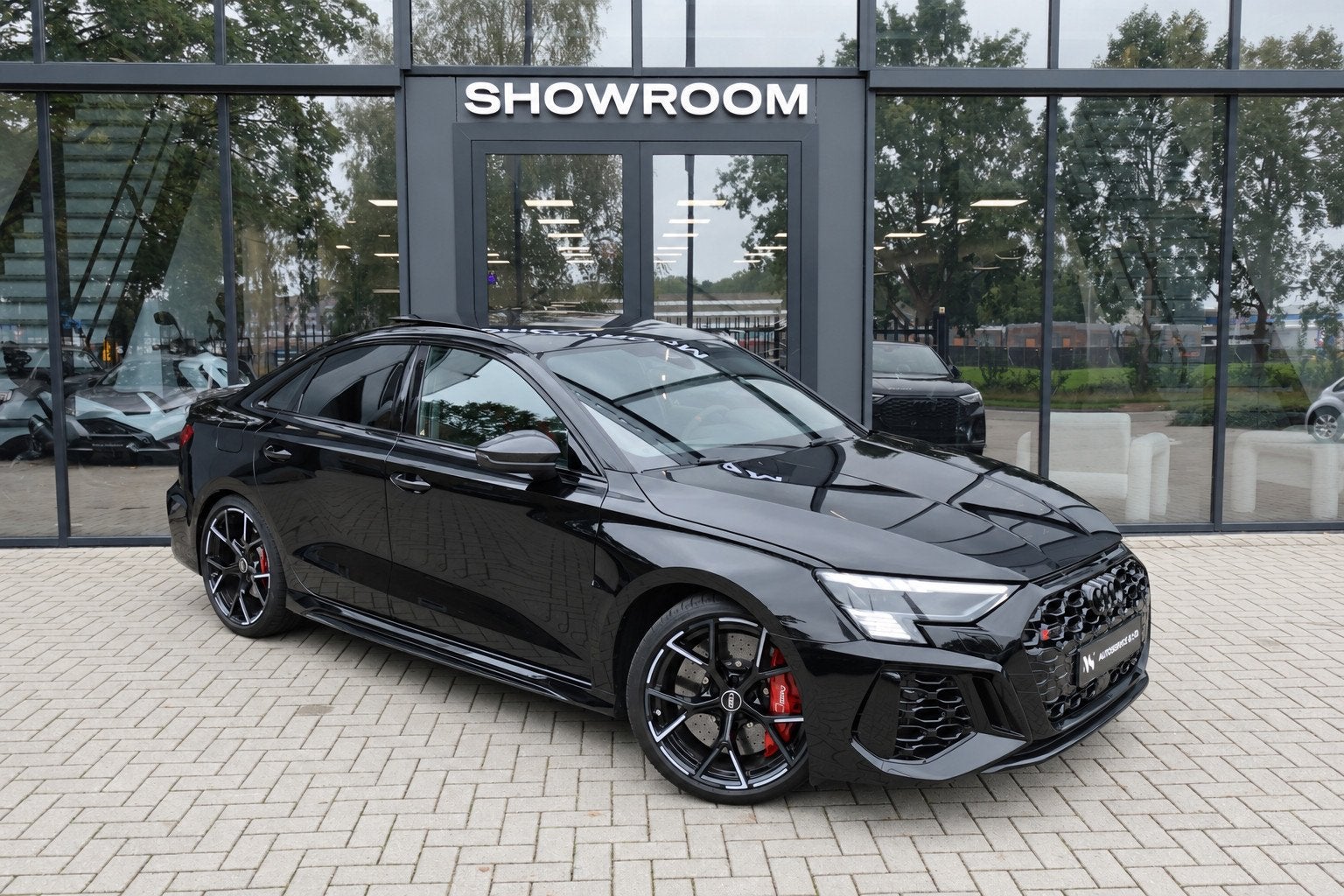 Audi RS3 Limousine 2.5 TFSI RS 3 quattro PANO KERAMISCH CARB, Auto's, Automaat, Dealer onderhouden, Gebruikt, Zwart