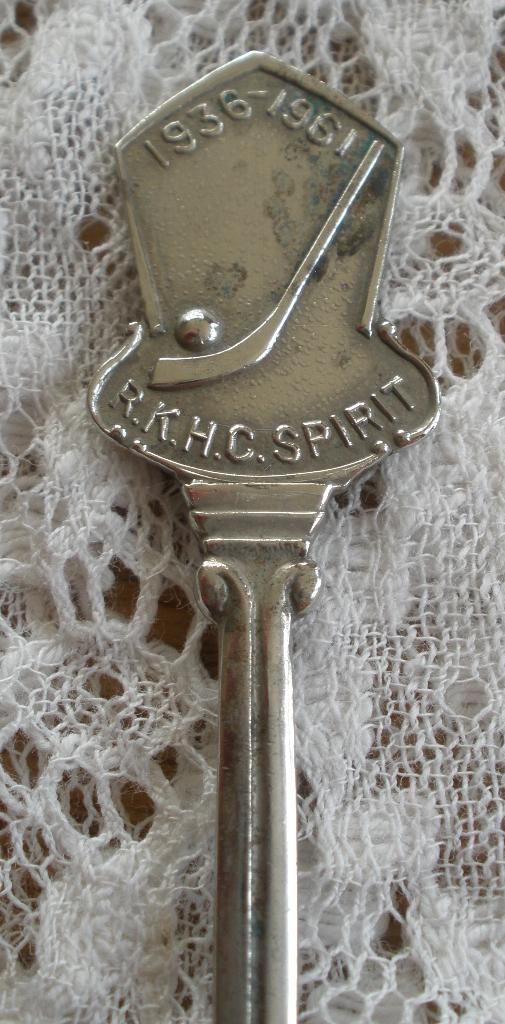 Oud lepeltje 1936-1961 - R.K.H.C Spirit - Hockey (O-BLD), Ophalen of Verzenden