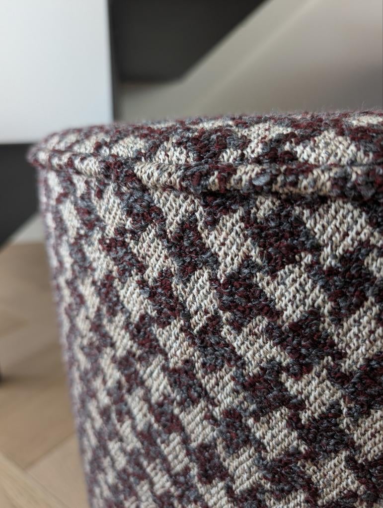 Poef aubergine, Minder dan 50 cm, Diba design, Rond, Nieuw