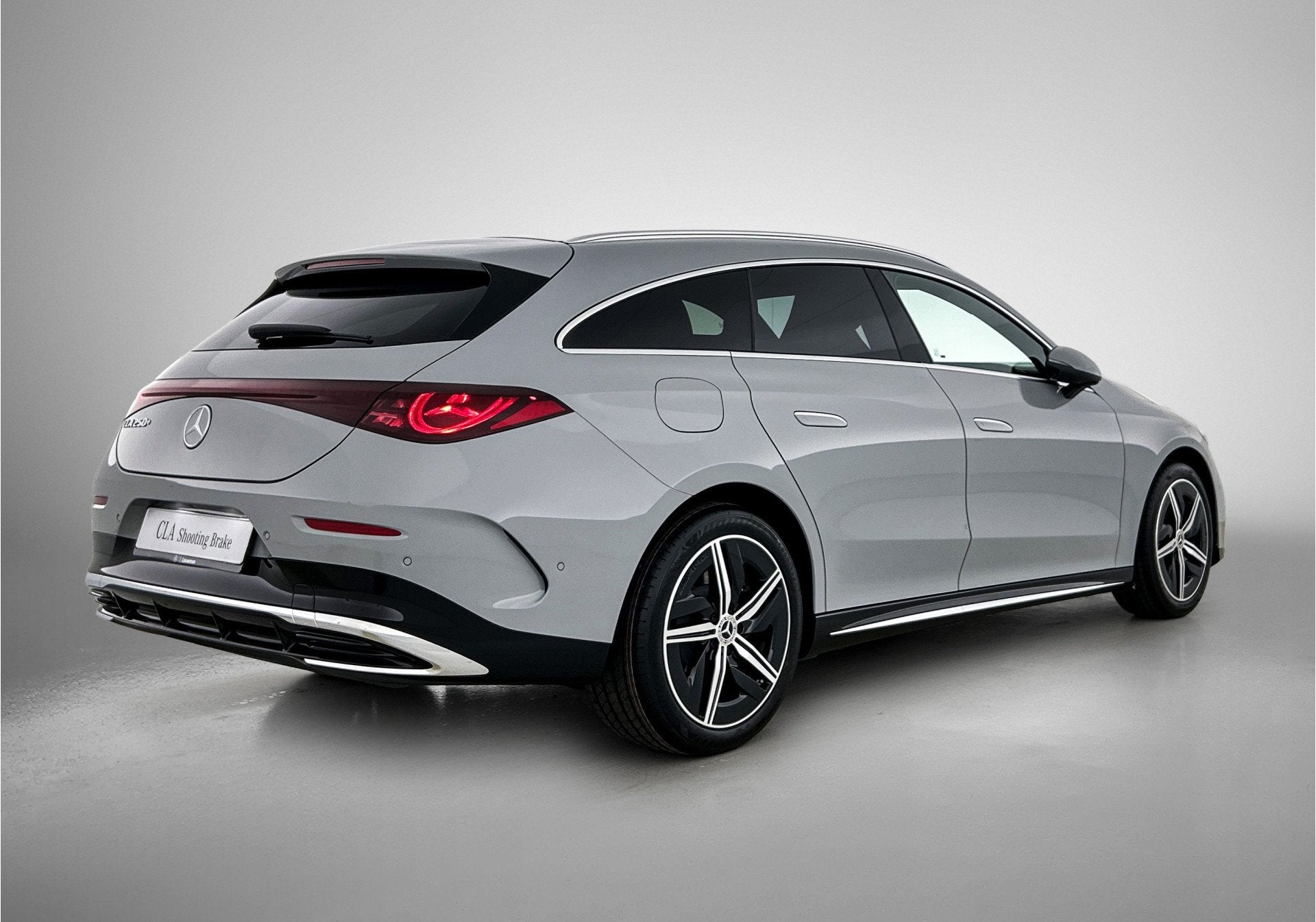 Mercedes-Benz CLA-Klasse Shooting Brake 250+ Business Soluti, Auto's, Automaat, CLA, Achterwielaandrijving, Zwart