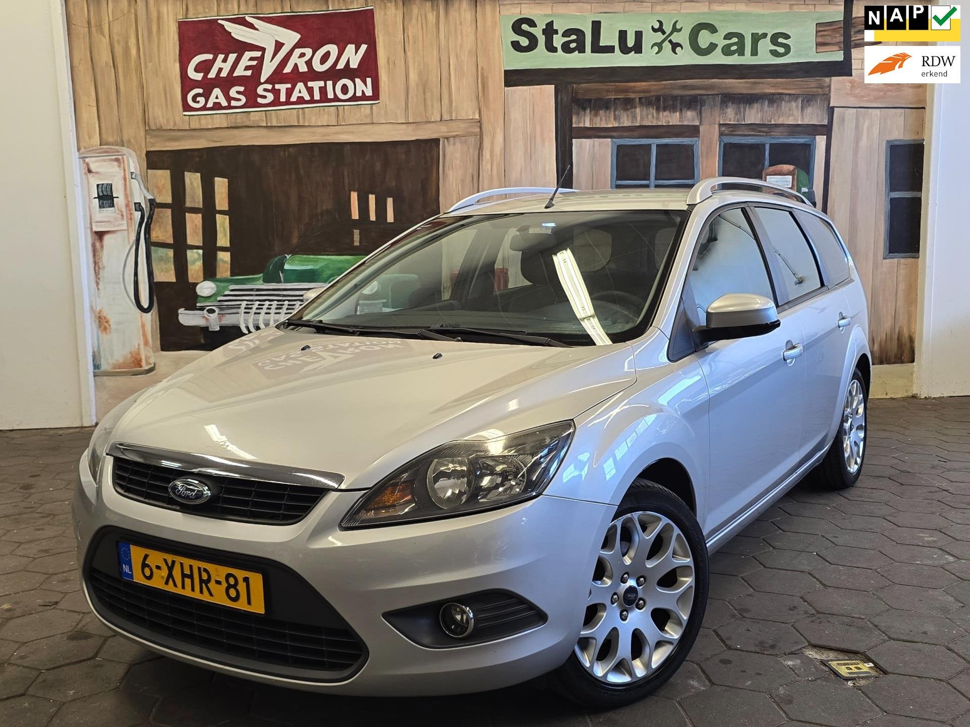 Ford Focus Wagon 1.8 Limited/AIRCO/NIEUWE APK BIJ VERKOOP/, Gebruikt, Zwart, 4 cilinders, Parkeersensor