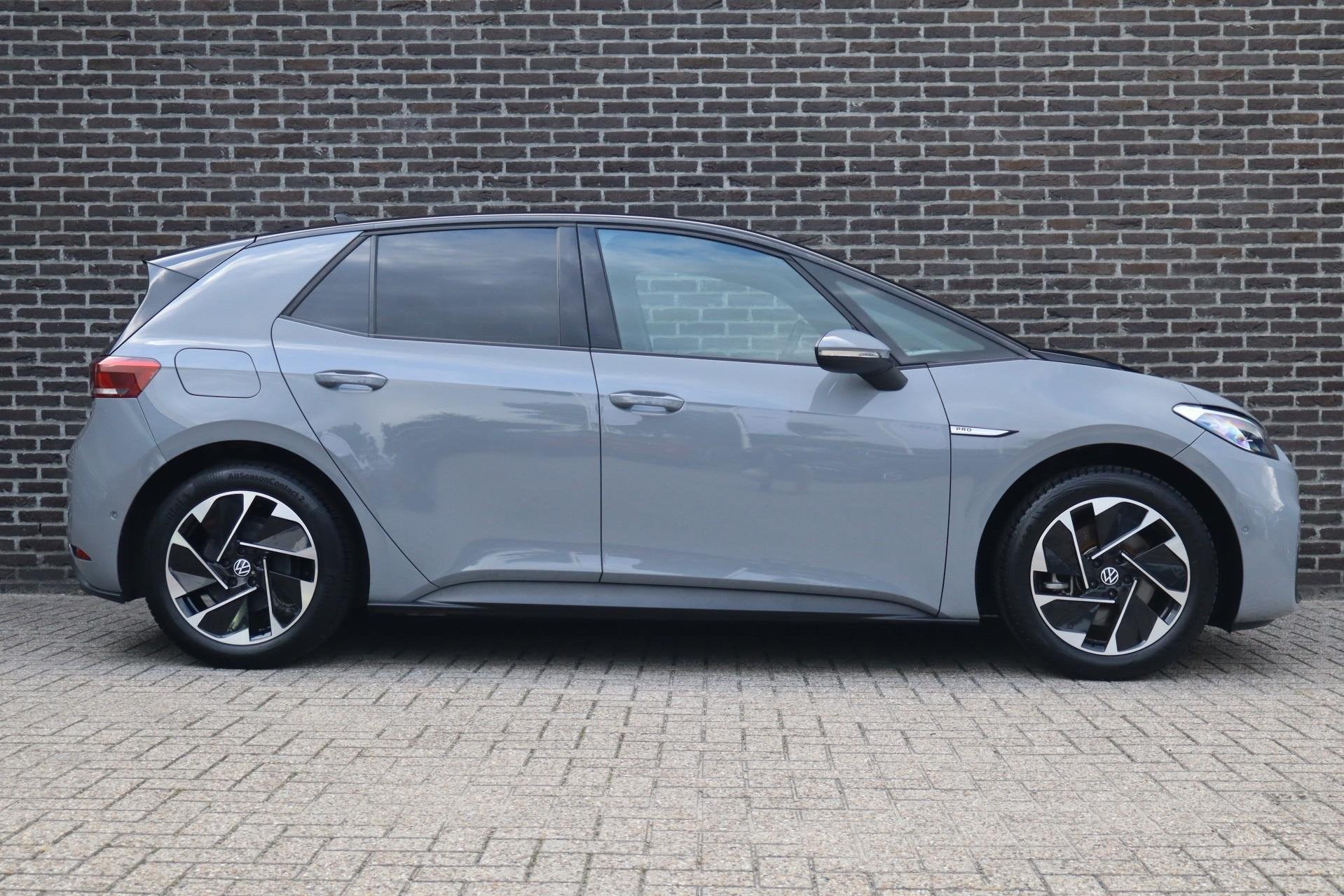 Volkswagen ID.3 204pk Pro Advantage 58 kWh | SoH 93% | Stoel, Automaat, 12 maanden, Gebruikt, Zwart