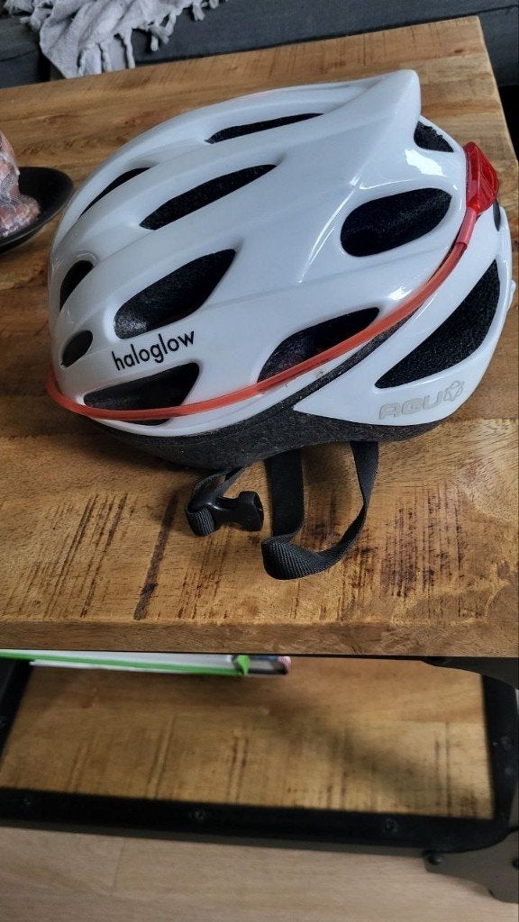 Halglow Fietshelm/Bike helmet met lichtje, Ophalen, Zo goed als nieuw, Medium