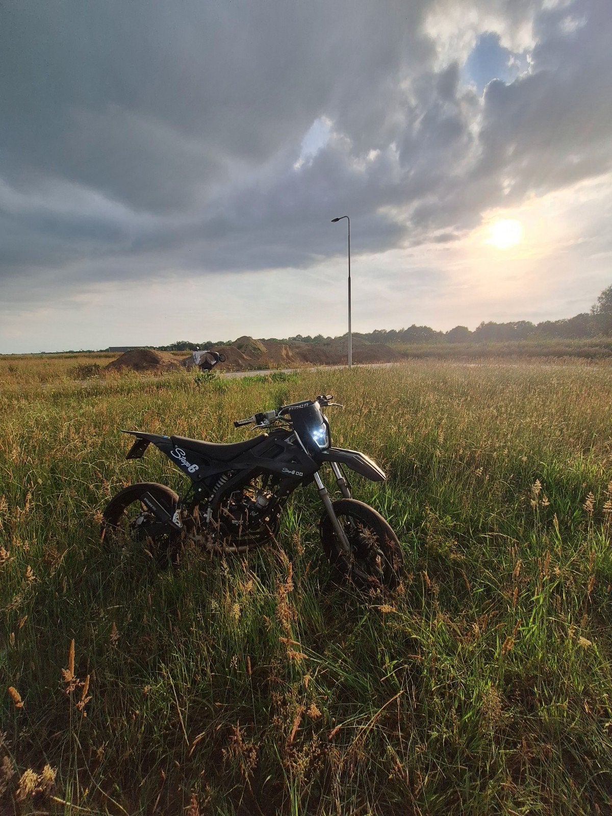 Rieju MRT5+, 6 versnellingen, Zo goed als nieuw, 50 cc, Ophalen