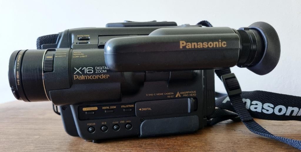 Filmcamera Panasonic Palmcorder, Audio, Tv en Foto, Videocamera's Analoog, Ophalen, Overige soorten