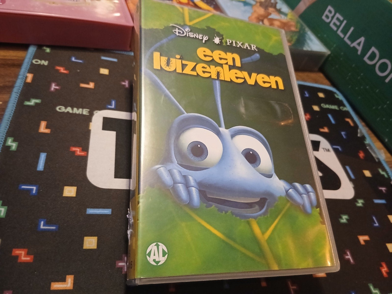 Een luizenleven Disney vhs film, Alle leeftijden, Ophalen of Verzenden, Zo goed als nieuw